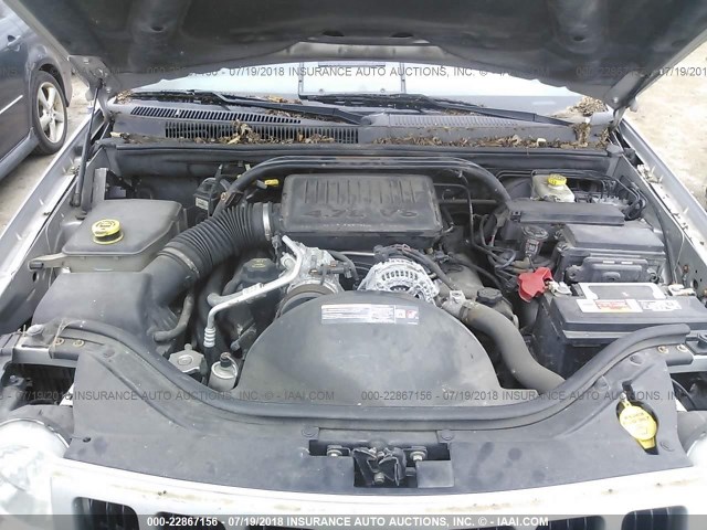 1J4HR48N36C209914 - 2006 JEEP GRAND CHEROKEE LAREDO/COLUMBIA/FREEDOM 银色 照片 10