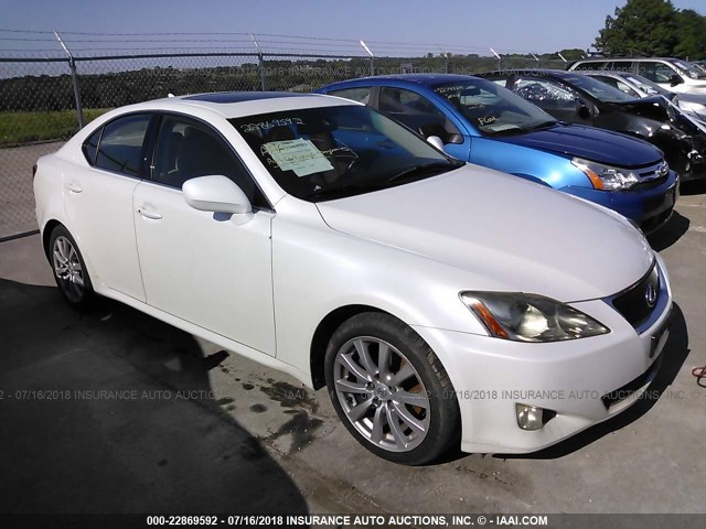 JTHBK262172028460 - 2007 LEXUS IS 250 WHITE photo 1