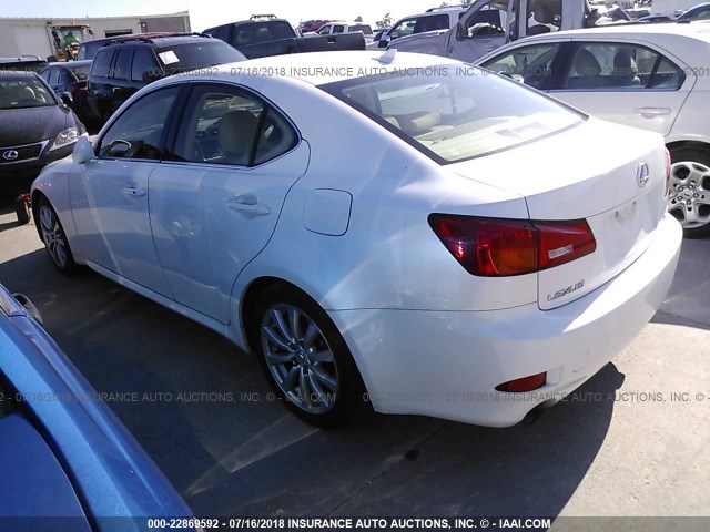 JTHBK262172028460 - 2007 LEXUS IS 250 WHITE photo 3