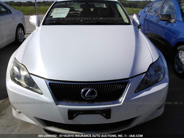 JTHBK262172028460 - 2007 LEXUS IS 250 WHITE photo 6