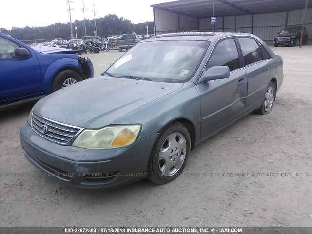 4T1BF28B54U356608 - 2004 TOYOTA AVALON XL/XLS GREEN photo 2