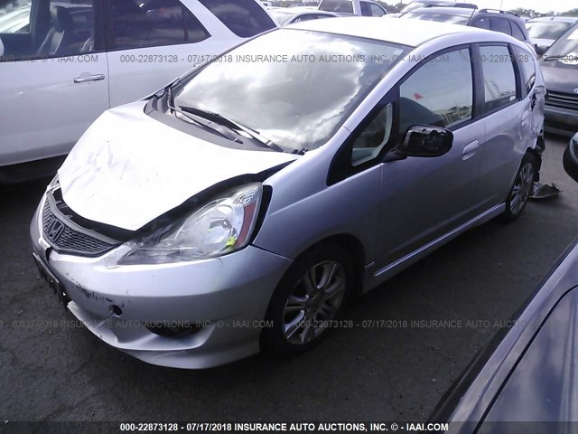 JHMGE8H57BS006981 - 2011 HONDA FIT SPORT SILVER photo 2