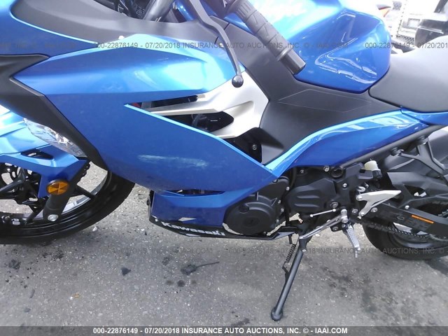 JKAEXKH17JDA13474 - 2018 KAWASAKI EX400 BLUE photo 9