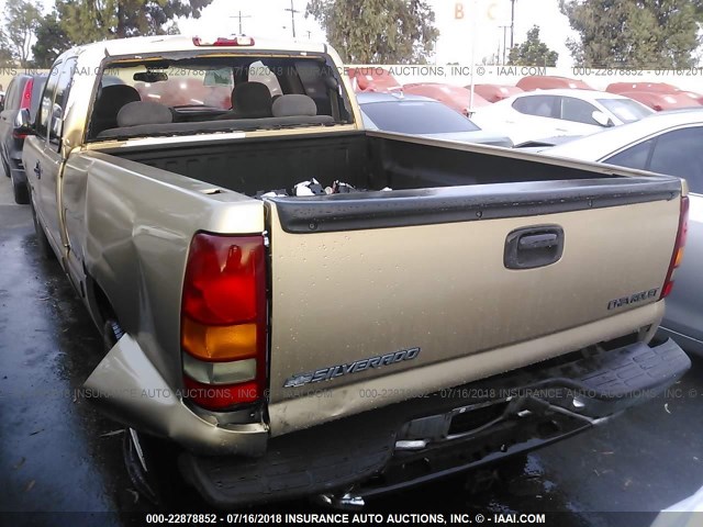 2GCEC19V9X1141441 - 1999 CHEVROLET SILVERADO C1500 GOLD photo 3