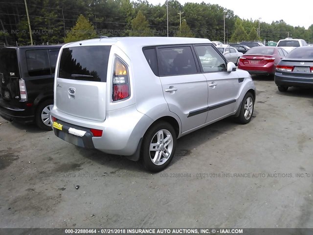 KNDJT2A24B7266994 - 2011 KIA SOUL +/!/SPORT SILVER photo 4