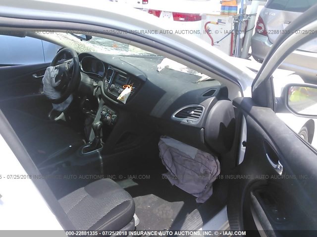 1C3CDFBA1GD689077 - 2016 DODGE DART SXT WHITE photo 5