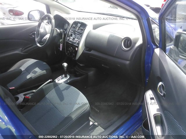 3N1CE2CP6FL417740 - 2015 NISSAN VERSA NOTE S/S PLUS/SV/SL/SR BLUE photo 5