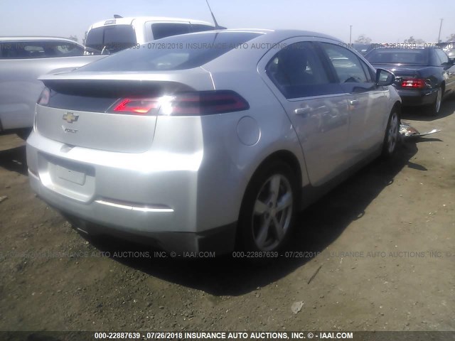 1G1RE6E45DU148899 - 2013 CHEVROLET VOLT SILVER photo 4