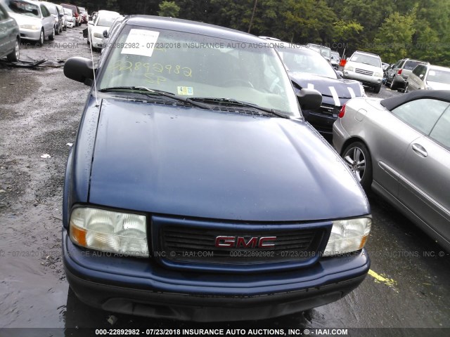 1GTCS1941W8538879 - 1998 GMC SONOMA BLUE photo 6