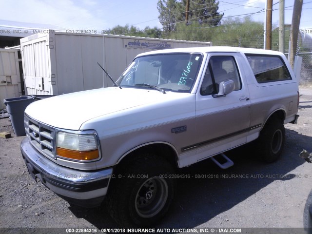 1FMEU15H7TLB72605 - 1996 FORD BRONCO U100 WHITE photo 2