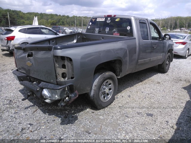 2GCEC19J771647301 - 2007 CHEVROLET SILVERADO C1500 GRAY photo 4