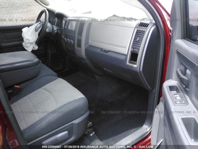 1C6RD7KT5CS165070 - 2012 DODGE RAM 1500 ST MAROON photo 5