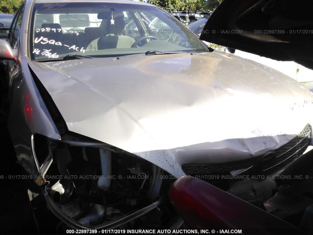 JTDBE32K130183083 - 2003 TOYOTA CAMRY LE/XLE BEIGE photo 1