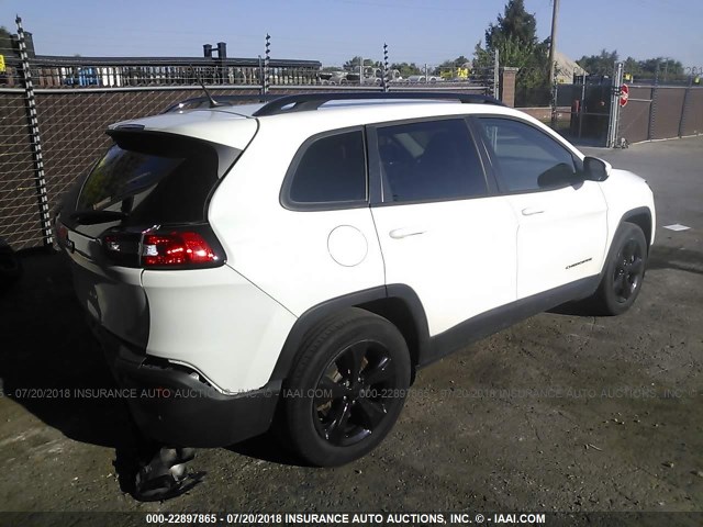 1C4PJMCS7FW745818 - 2015 JEEP CHEROKEE LATITUDE WHITE photo 4