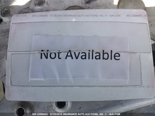 2FV8F0Y96WA935819 - 1998 FREIGHTLINER FLD FLD120 WHITE photo 10