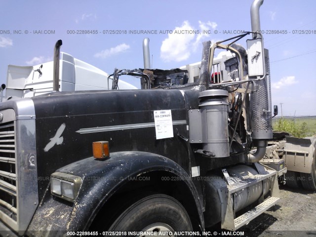 2FV8F0Y96WA935819 - 1998 FREIGHTLINER FLD FLD120 WHITE photo 7