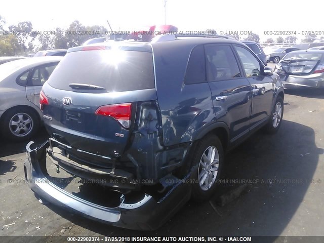 5XYKT4A6XFG578183 - 2015 KIA SORENTO LX BLUE photo 4