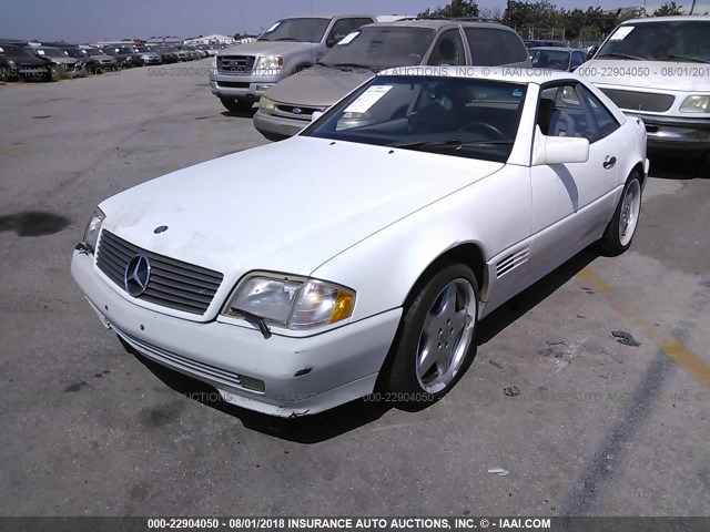 WDBFA67E3RF104339 - 1994 MERCEDES-BENZ SL 500 WHITE photo 2