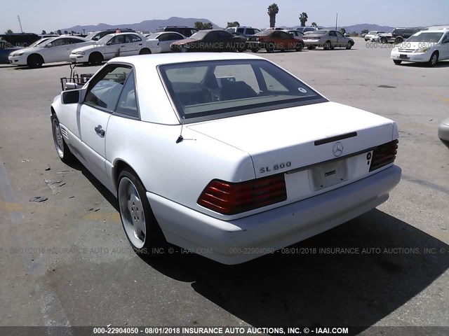 WDBFA67E3RF104339 - 1994 MERCEDES-BENZ SL 500 WHITE photo 3