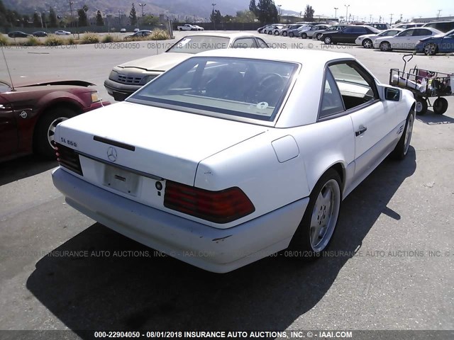 WDBFA67E3RF104339 - 1994 MERCEDES-BENZ SL 500 WHITE photo 4