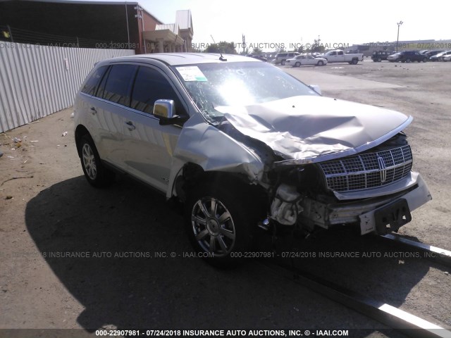 2LMDU68C27BJ23010 - 2007 LINCOLN MKX WHITE photo 1