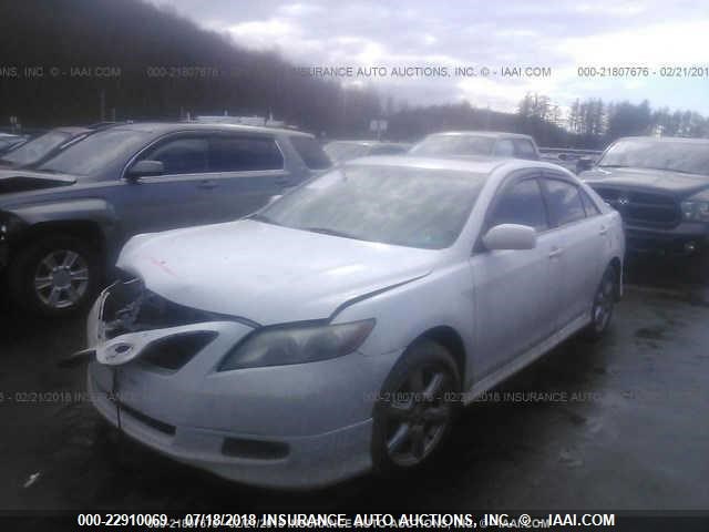 4T1BE46K47U652564 - 2007 TOYOTA CAMRY NEW GENERATION CE/LE/XLE/SE WHITE photo 2