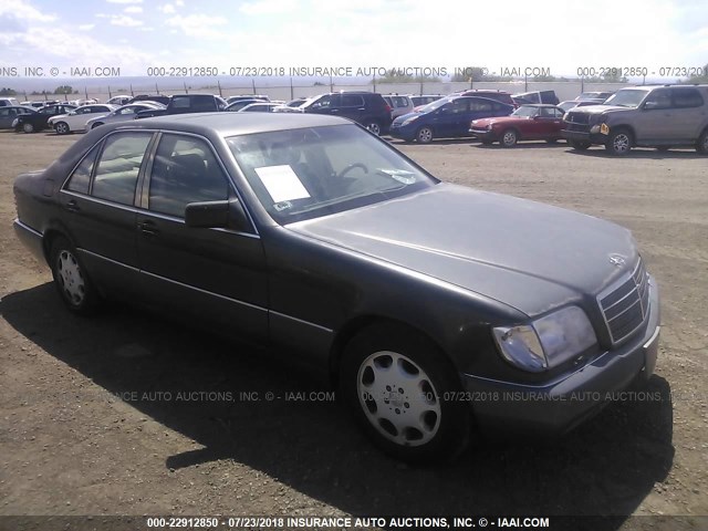 WDBGA32E6PA115985 - 1993 MERCEDES-BENZ 300 SE GRAY photo 1