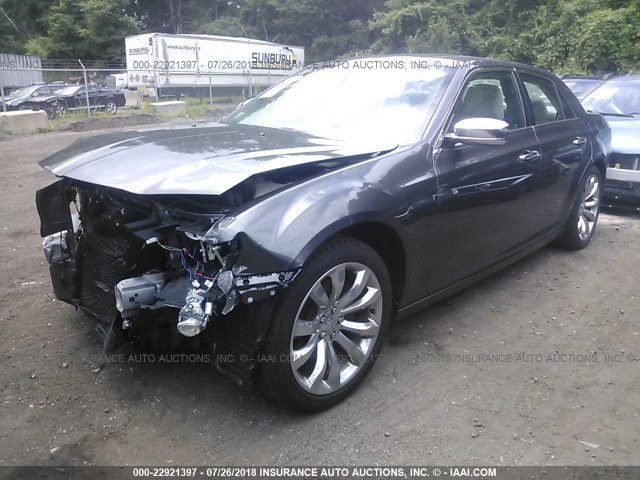 2C3CCAET2GH273870 - 2016 CHRYSLER 300C GRAY photo 2