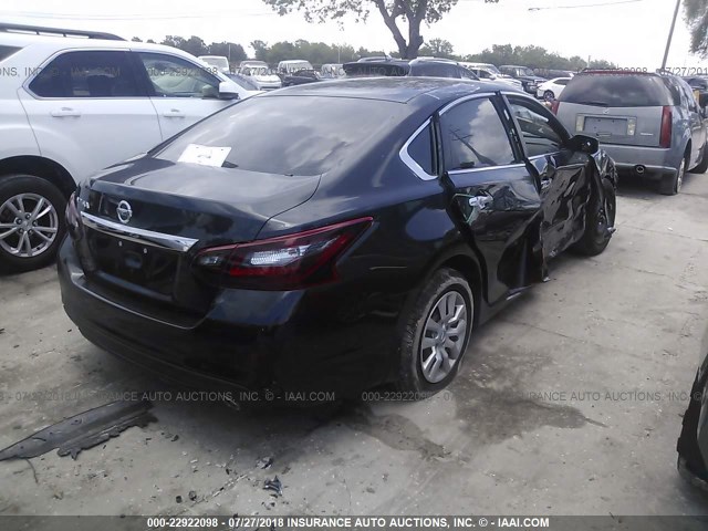 1N4AL3AP6HC253896 - 2017 NISSAN ALTIMA 2.5/S/SV/SL/SR GRAY photo 4