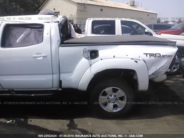 3TMKU4HN8FM046881 - 2015 TOYOTA TACOMA DBL CAB PRERUNNER LNG BED WHITE photo 6