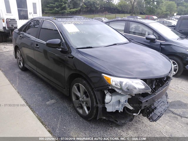 4T1BF1FK3CU175373 - 2012 TOYOTA CAMRY SE/LE/XLE 黑色 照片 1