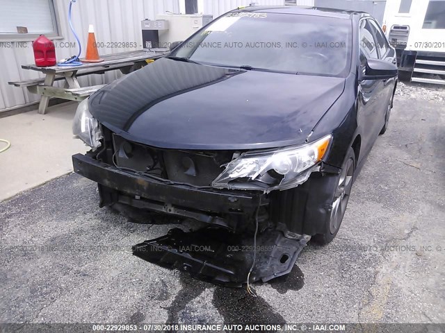 4T1BF1FK3CU175373 - 2012 TOYOTA CAMRY SE/LE/XLE 黑色 照片 6