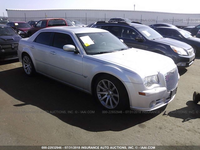 2C3LA73W76H368445 - 2006 CHRYSLER 300C SRT-8 SILVER photo 1