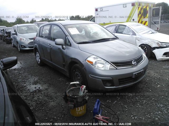 3N1BC1CP7BL488614 - 2011 NISSAN VERSA S/SL SILVER photo 1