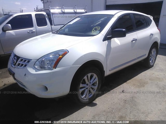 JN8AS5MV5DW133426 - 2013 NISSAN ROGUE S/SV WHITE photo 2