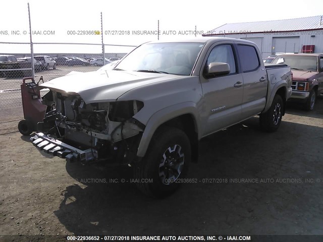 3TMCZ5ANXHM080099 - 2017 TOYOTA TACOMA DBL CAB/SR/TRDSPT/OR/PRO TAN photo 2