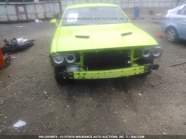 2C3CDZAT6FH728302 - 2015 DODGE CHALLENGER SXT GREEN photo 6