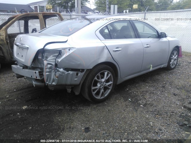 1N4AA5AP5EC462723 - 2014 NISSAN MAXIMA S/SV SILVER photo 4