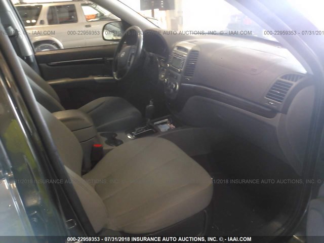 5NMSGDAB2AH363512 - 2010 HYUNDAI SANTA FE GLS GRAY photo 5