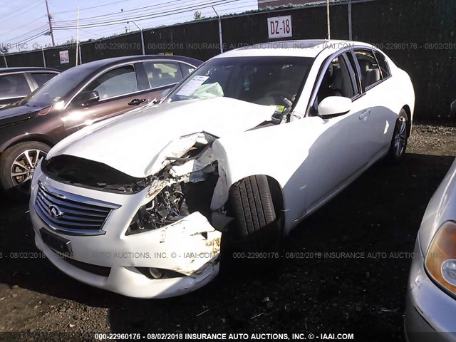 JN1CV6AR3BM407646 - 2011 INFINITI G37 WHITE photo 2