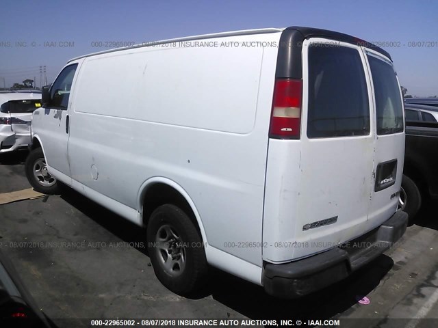 1GCFG15X161195529 - 2006 CHEVROLET EXPRESS G1500  WHITE photo 3