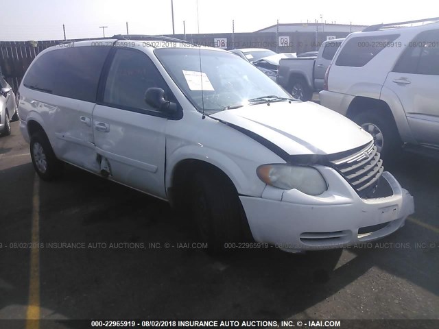 1A4GP44R86B750781 - 2006 CHRYSLER TOWN & COUNTRY LX WHITE photo 1