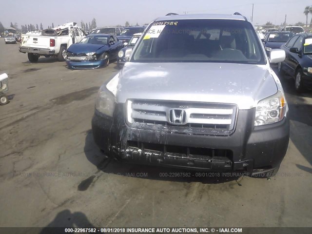 5FNYF28398B013547 - 2008 HONDA PILOT SE SILVER photo 6