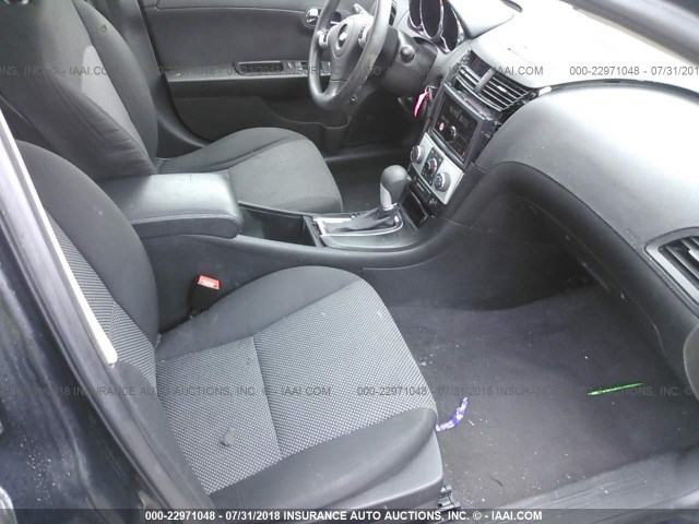 1G1ZC5E09CF256328 - 2012 CHEVROLET MALIBU 1LT BLACK photo 5