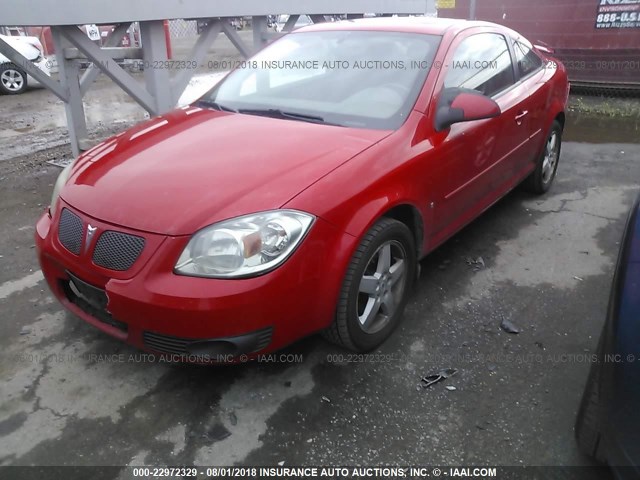 1G2AS18H397134234 - 2009 PONTIAC G5 RED photo 2