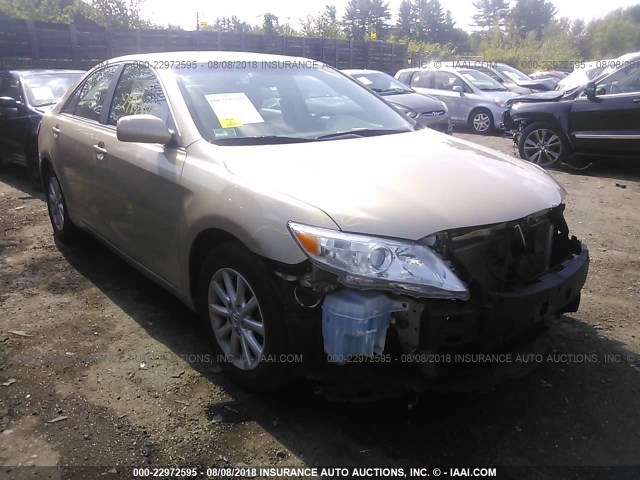 4T1BK3EK0AU606760 - 2010 TOYOTA CAMRY SE/LE/XLE GOLD photo 1