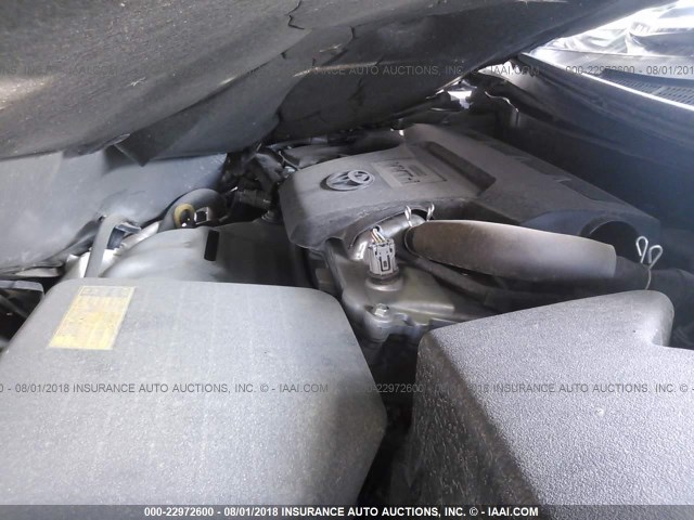 4T4BF1FKXFR504614 - 2015 TOYOTA CAMRY LE/XLE/SE/XSE SILVER photo 10