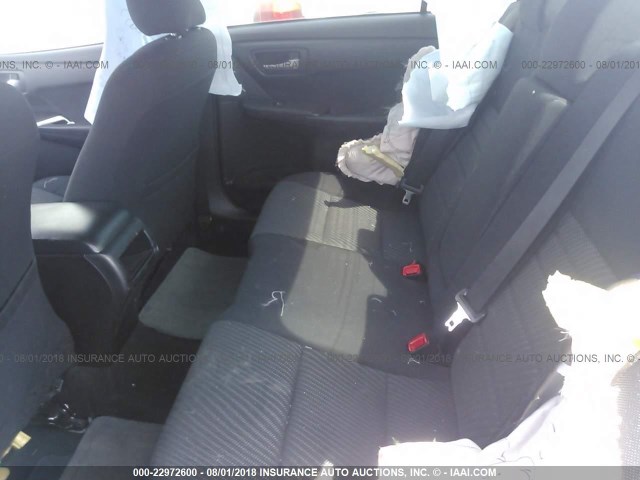 4T4BF1FKXFR504614 - 2015 TOYOTA CAMRY LE/XLE/SE/XSE SILVER photo 8