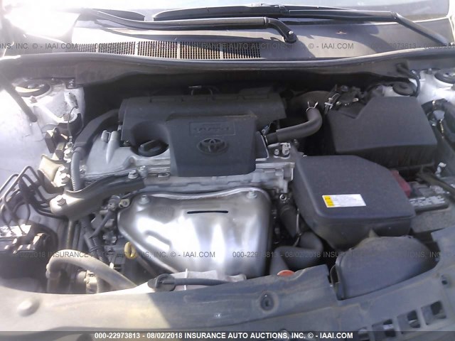 4T1BF1FK6GU181772 - 2016 TOYOTA CAMRY LE/XLE/SE/XSE WHITE photo 10