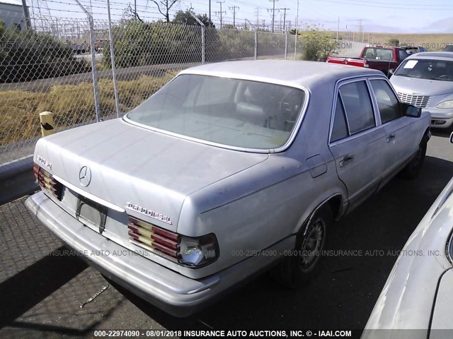 WDBCB20A5DB033774 - 1983 MERCEDES-BENZ 300 SD SILVER photo 4